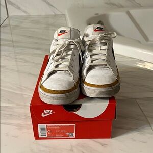 Nike womens court legacy NN